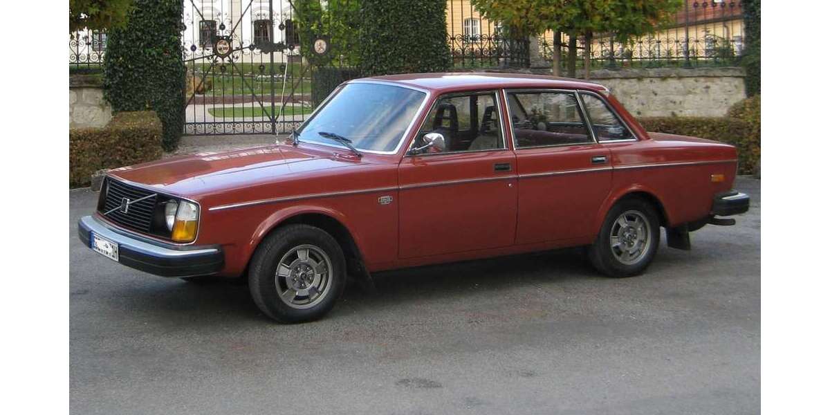 Volvo 244 133.000 km 10.950 &euro; Ebersberg 85560