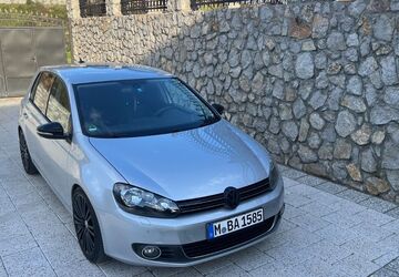 VW Golf 247.000 km 8.200 &euro; München 81673