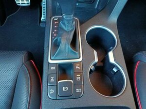 Kia SPORTAGE D2.0 48V AWD AT8 GTL TECH LEDER 70.523 km 24.960 &euro; Höhenkirchen-Siegertsbrun 85635