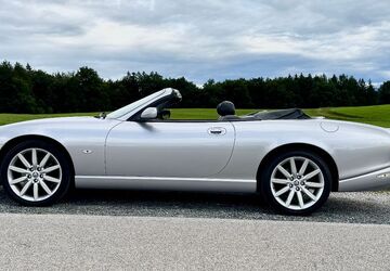 Jaguar XK8 167.500 km 24.900 &euro; München 81675