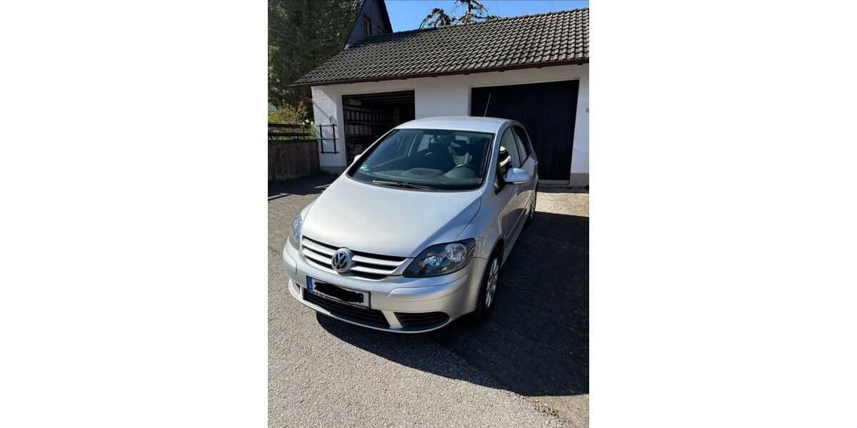 VW Golf Plus 78.000 km 6.000 &euro; München 81829