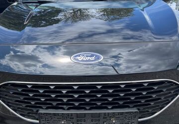 Ford Kuga 57.423 km 19.500 &euro; München 81825