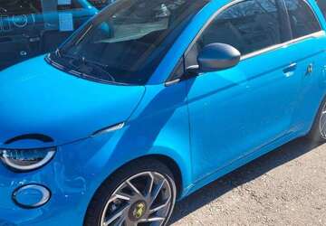 Abarth 500 1.001 km 36.550 &euro; Gröbenzell 82194