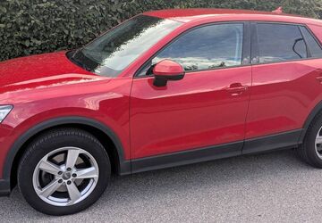 Audi Q2 82.800 km 17.900 &euro; München 81545