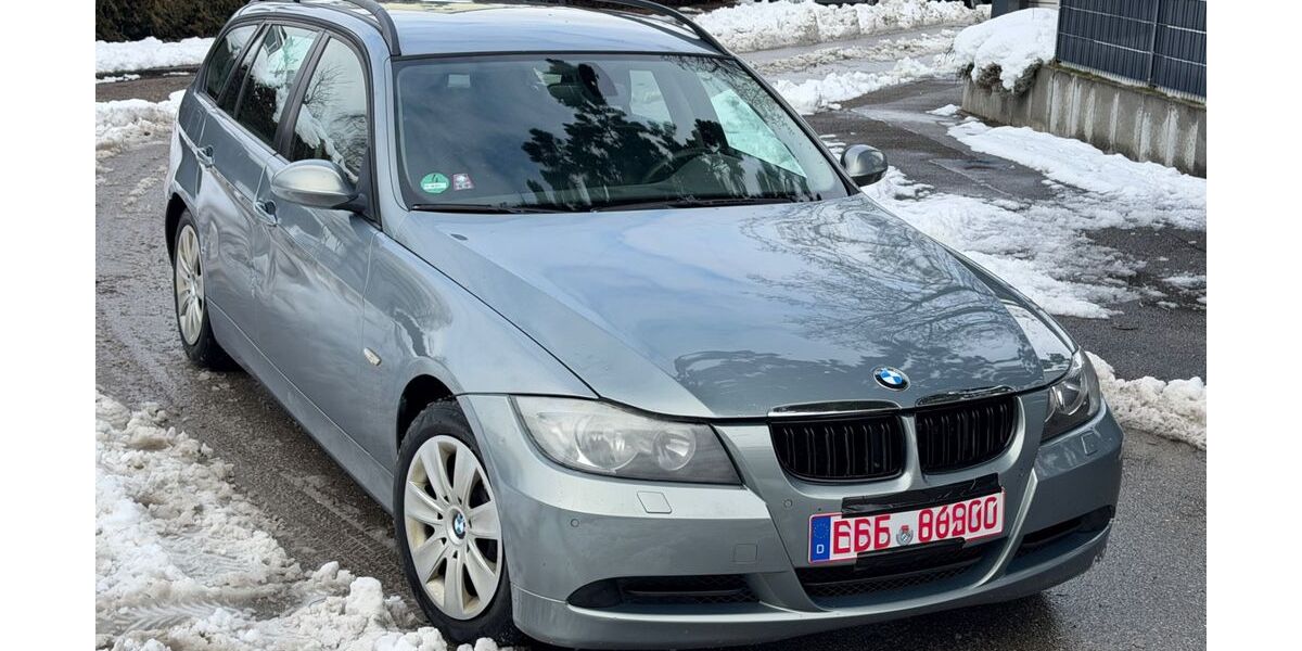 BMW 320 335.000 km 1.690 &euro; München 81827