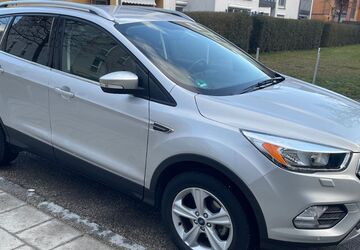 Ford Kuga 45.400 km 13.000 &euro; München 80933