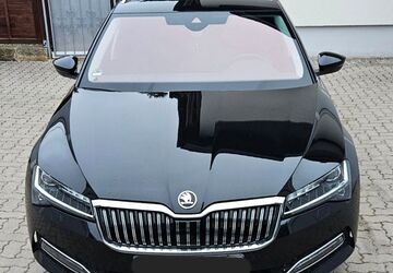 Skoda Superb 132.000 km 24.100 &euro; Gröbenzell 82194