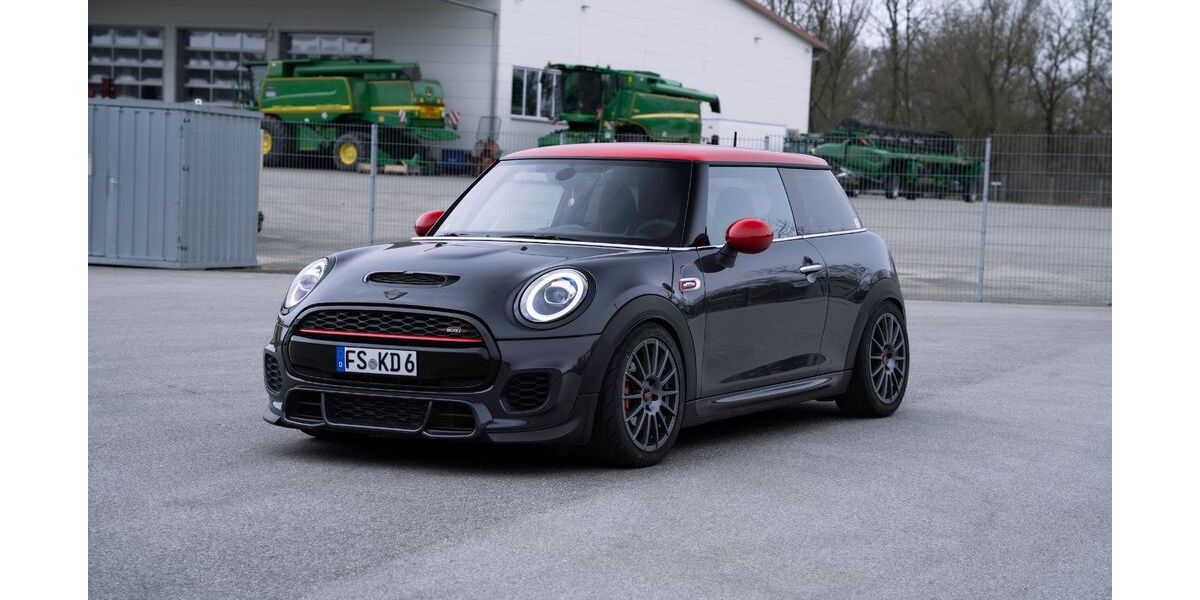 Mini John Cooper Works 129.245 km 18.499 &euro; Hallbergmoos 85399